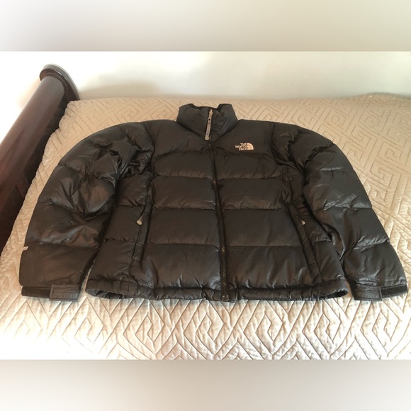 Womens north face nuptse jacket - Picture 3 of 15